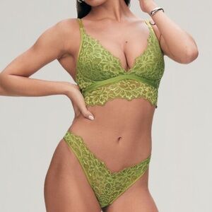 Hunkemoller Bralette & Thong